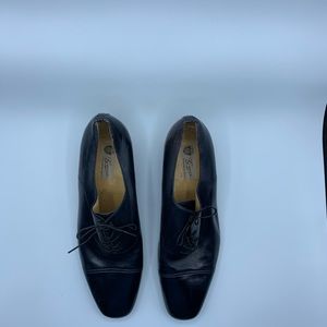 Men’s Black vintage Gucci shoes
